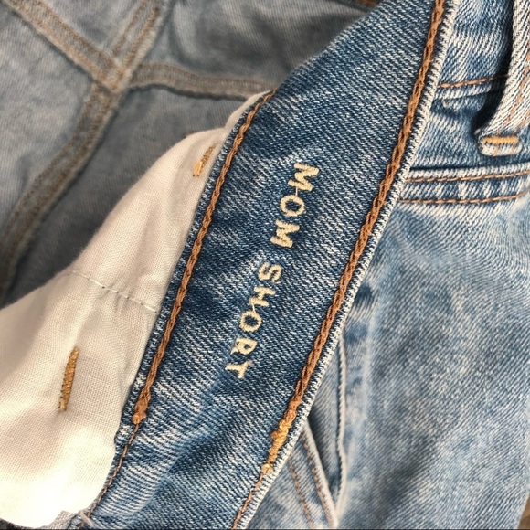 AMERICAN EAGLE Mom Short Cuffed High Rise Denim Shorts Jean Shorts 14 Stretch - Picture 6 of 7